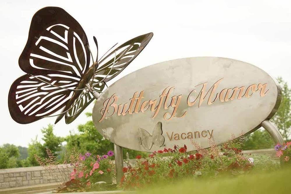 Bed and Breakfast Butterfly Manor Ніагара-Фоллс Екстер'єр фото